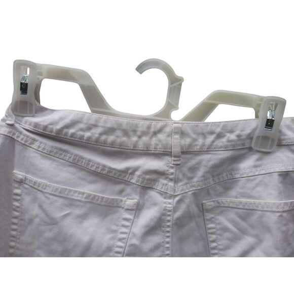 TALBOTS Petites Size 10 Stretch White Capris - Picture 4 of 4